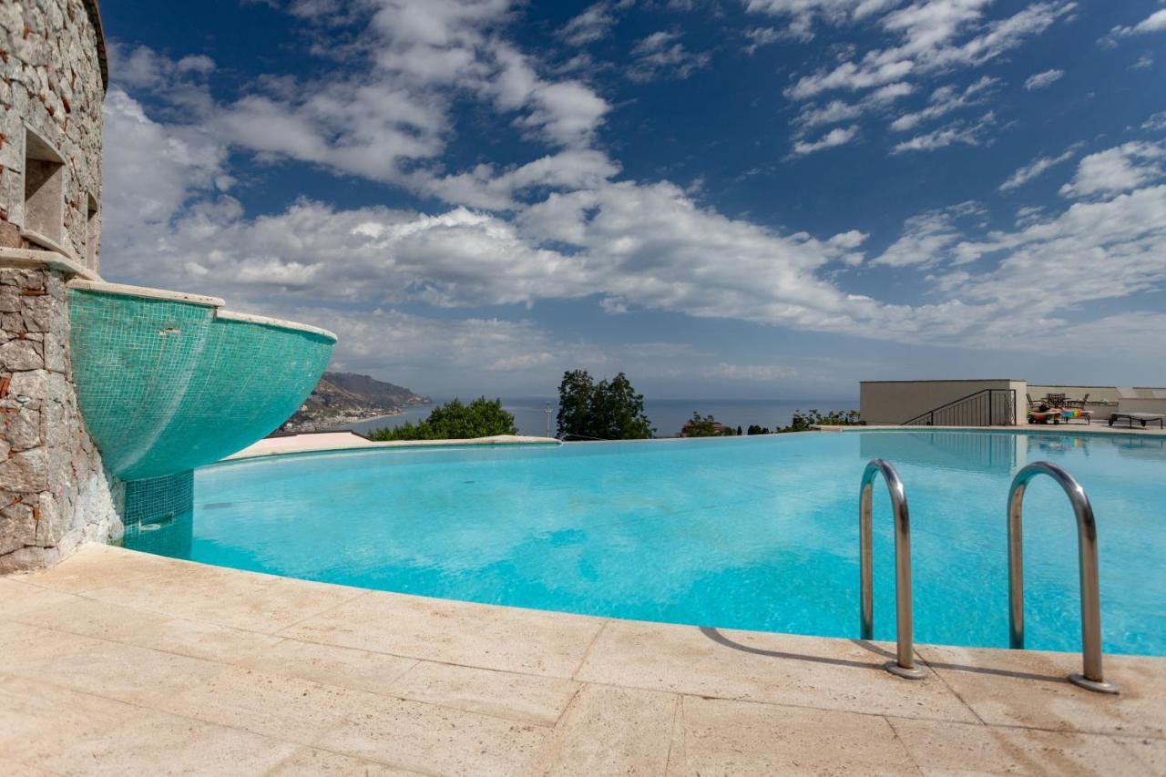 Beautiful Apartment In The Centre Of Taormina Eksteriør bilde