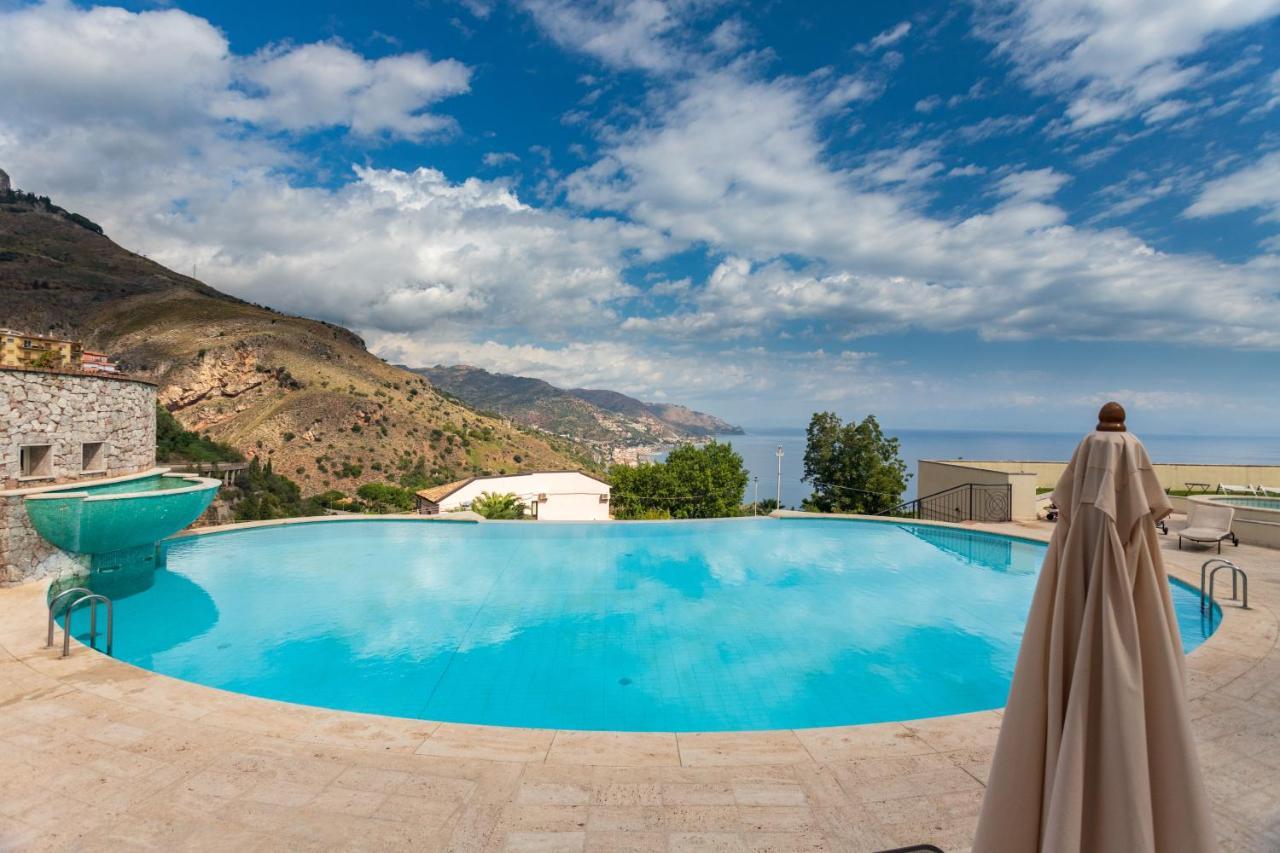 Beautiful Apartment In The Centre Of Taormina Eksteriør bilde